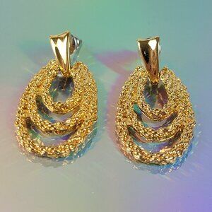 Vintage Signed KOREA Gold-Tone Filigree Oval Drop Earrings Pierced 1.5 In
